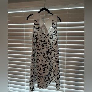 NWOT Club Monaco Floral Black and White Silk Dress size 2